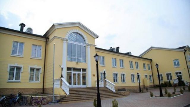 Ломоносовская школа — Зеленый мыс
